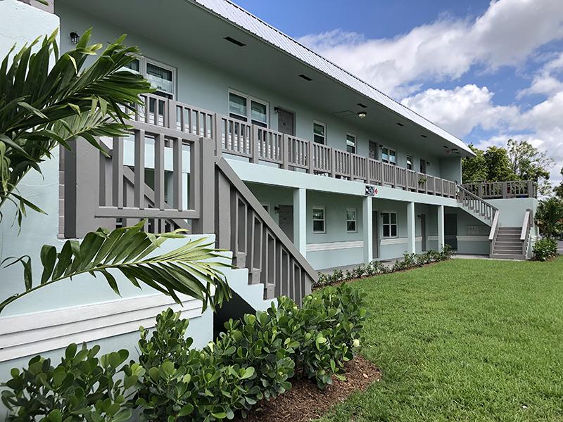 Emerald Palms Apartments in Fort Lauderdale, FL