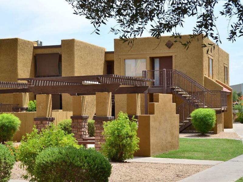 Villages at Metro Center Apartments in Phoenix, AZ 85051 Market
