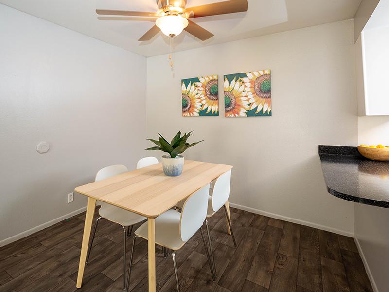 Dining Area | Hidden Pointe