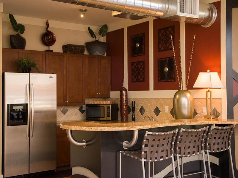 Lofts at 7100 Apartments in Las Vegas, NV 89149 | Market Apartments