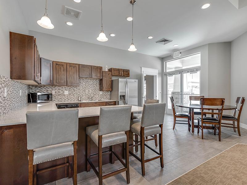 Clubhouse Kitchen | The Cove at Overlake