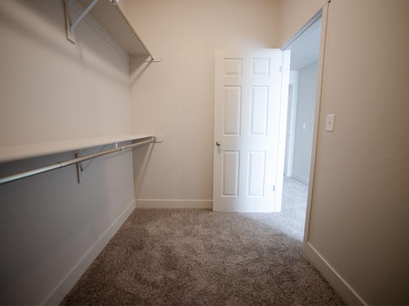 Closet | Mountain Valley Meadows