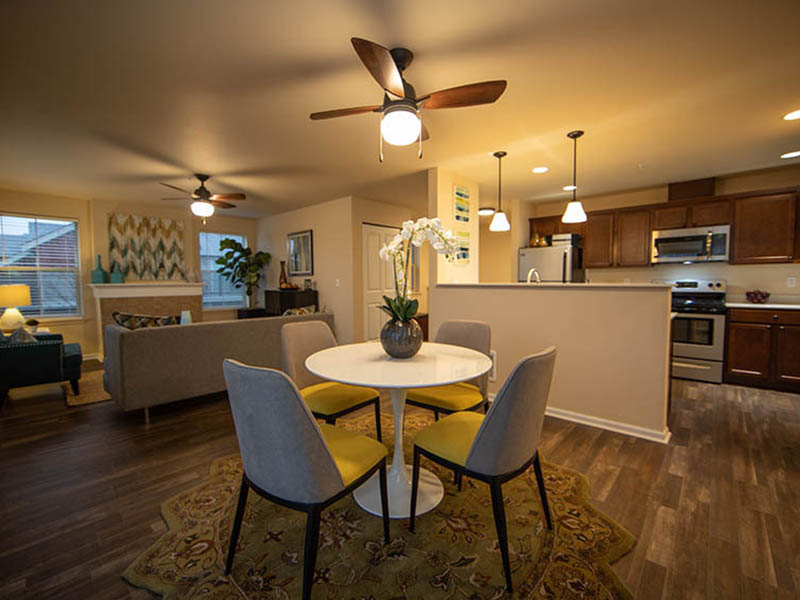 Model Dining Room | The Outlook Apartments in Graham, WA