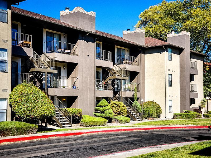 Candlelight square apartments schoolxoler