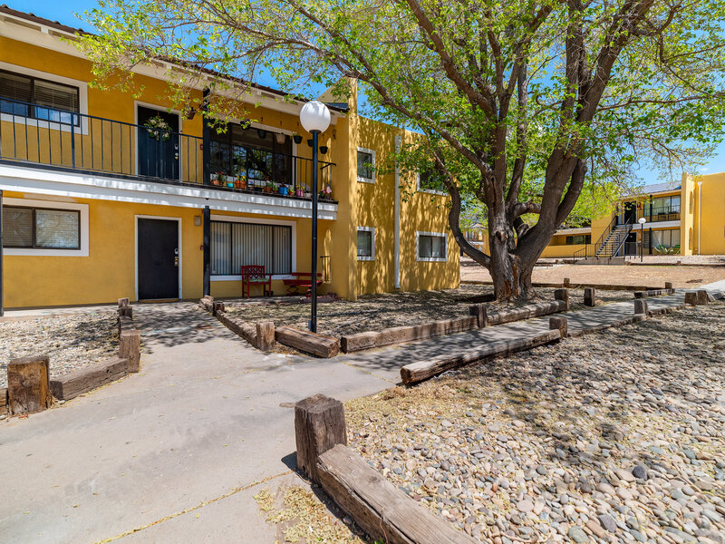 Apartments Near Me | Villas Del Sol II Apartments in Albuquerque, NM
