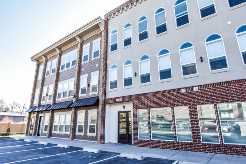 Executive Suites | Grovecrest Center