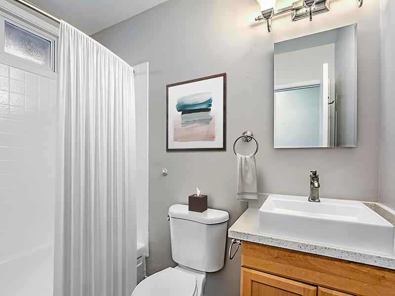 Bathroom | Pacific Pines