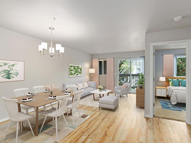 Kitchen & Dining Area| Bridge Creek Apartments