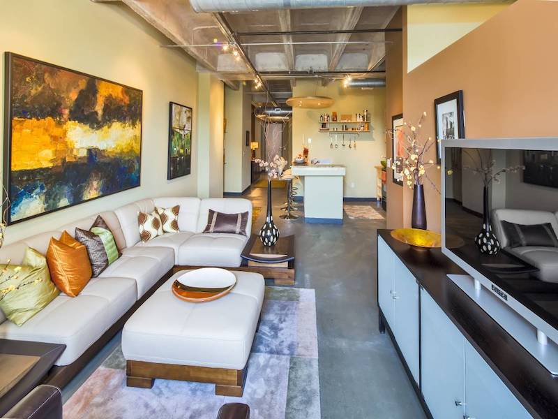 Living Room | The Metropolitan Loft | Apartments in Downtown Jacksonville