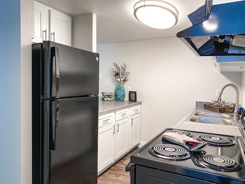 Fully Equipped Kitchen | Holladay on Ninth