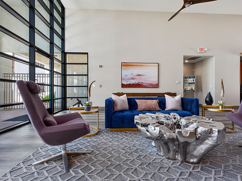 Lounge | The Met at 3rd and Fillmore Apartments in Phoenix, AZ