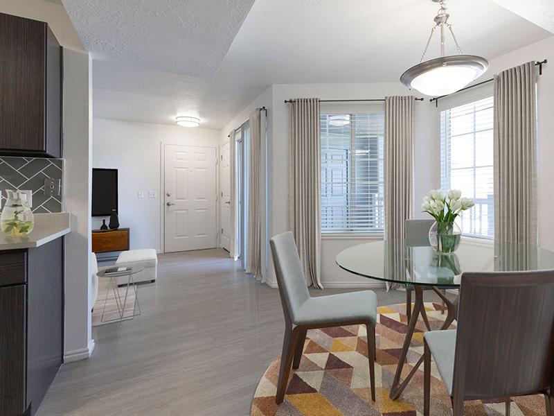 Dining Room | Woodgate Apartments