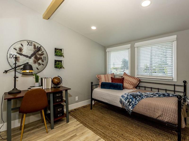 Spare Room | The Parc at 1300 in Berkeley, CA