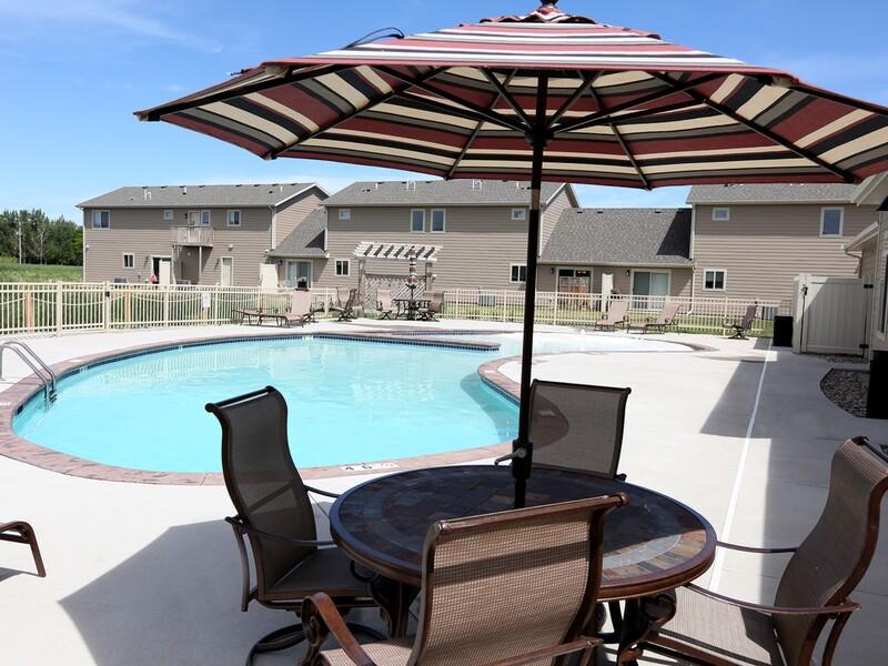 Swimming Pool | West Pointe Commons Apartments in Sioux Falls, SD