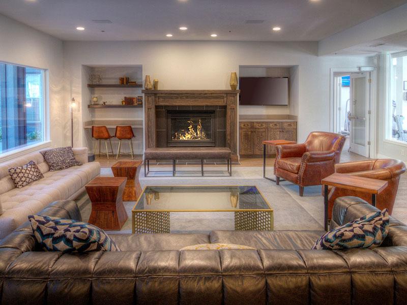Resident Lounges | Braxton at Trolley Square Apartments
