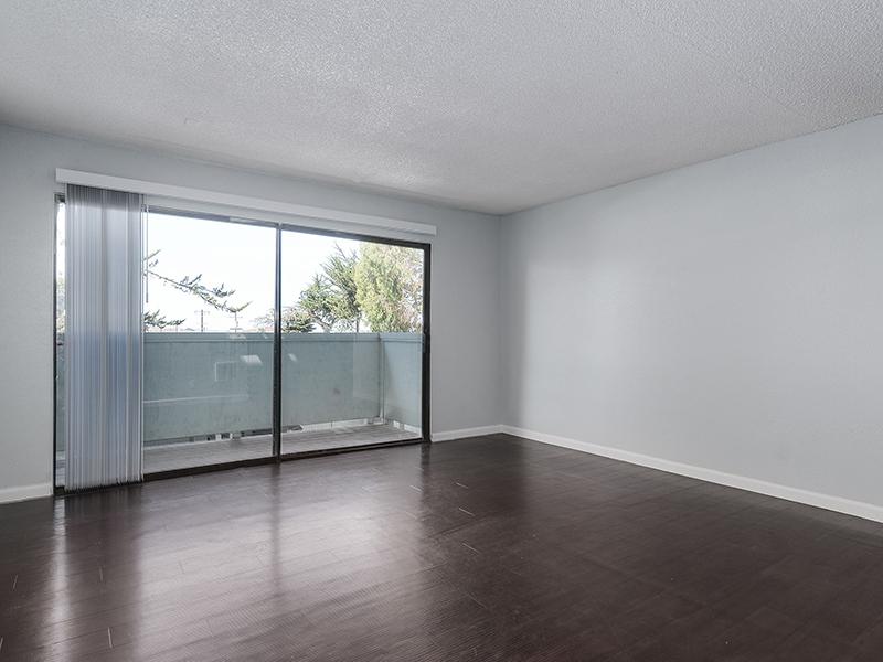 Entry | SeaBreeze Apartment Homes