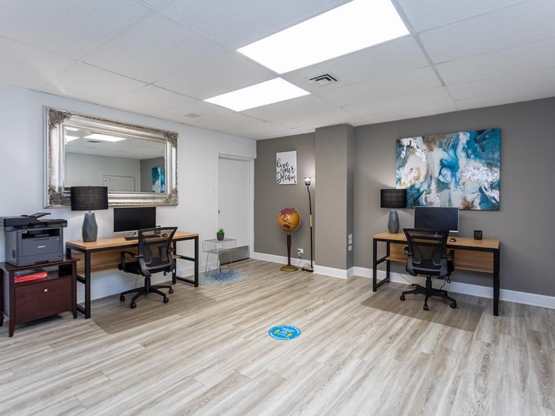 Clubhouse Business Center | Cedar Run Apartments