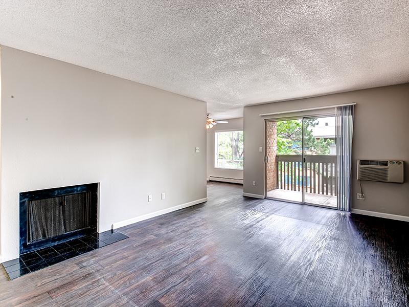 3300 Tamarac Apartments in Denver, CO 80231 Market Apartments