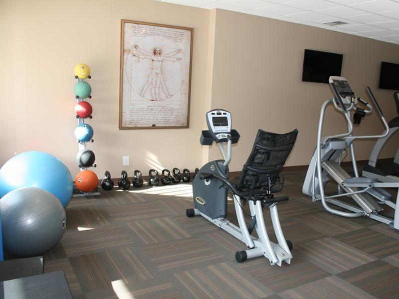 Fitness Center | Pinegate Apartments