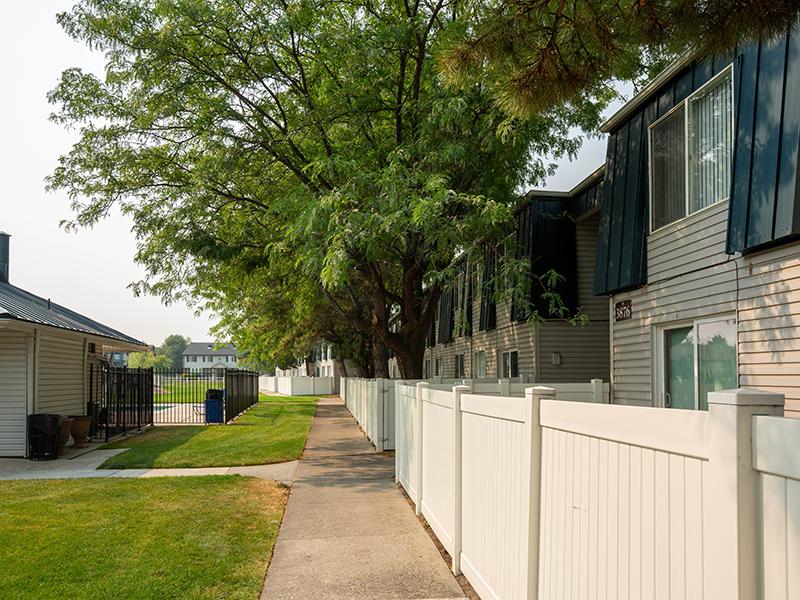 Exterior | Hidden Pointe