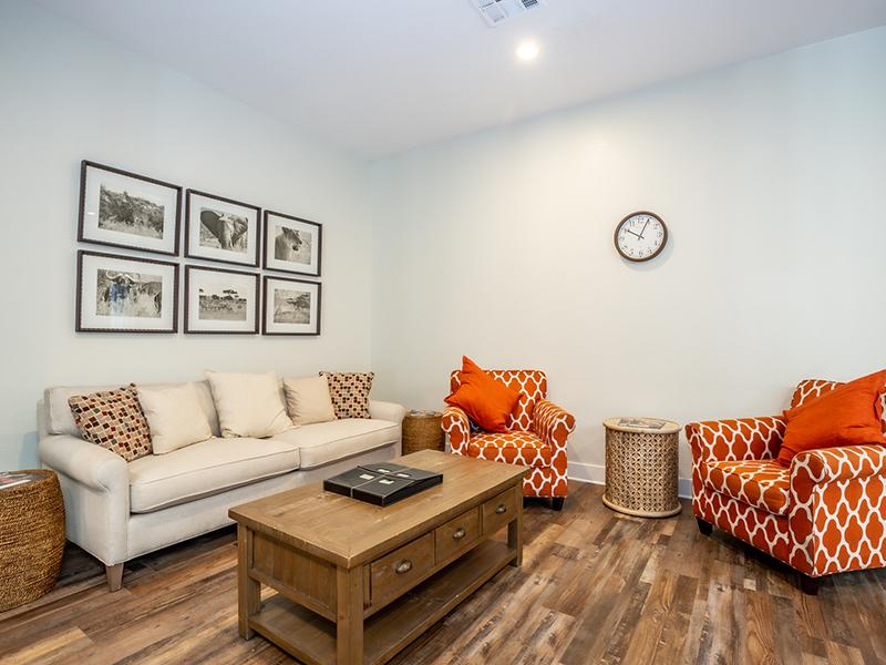 Lounge | Lake Tonopah