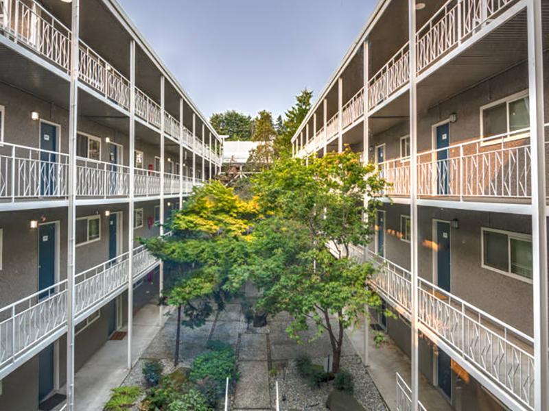 Building Exterior | Sheridan Beach Terrace