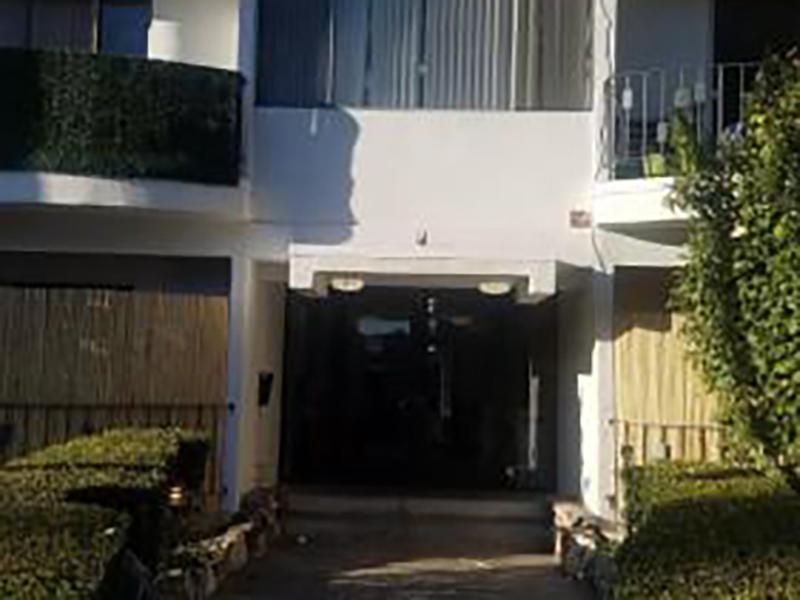 Entry | Weddington Mid-Rise