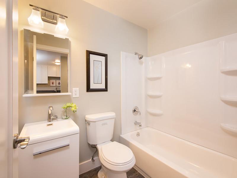Bathroom | Solis Garden Apartments
