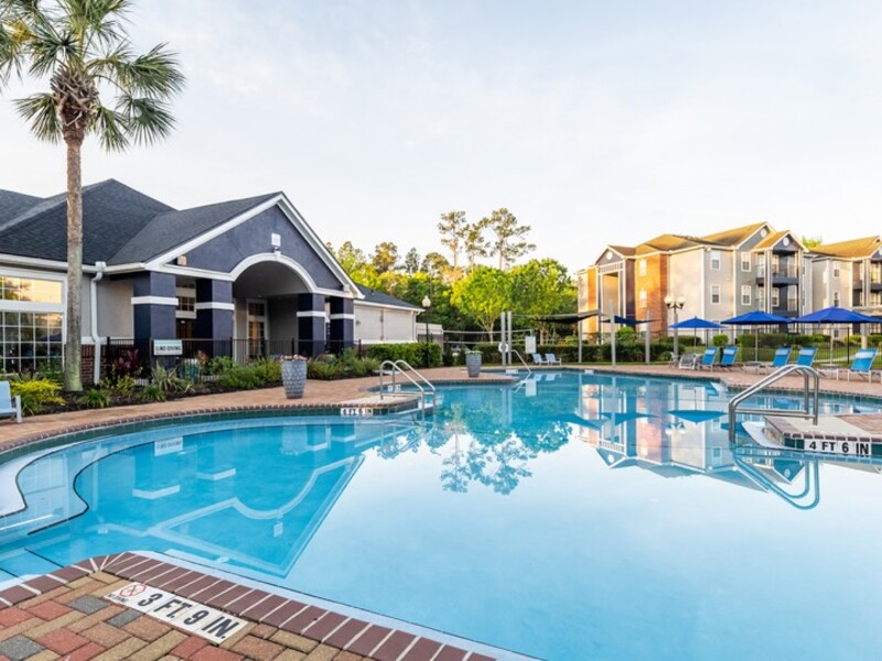 Swimming Pool | ACASA Bainbridge Apartments in Tallahassee, FL