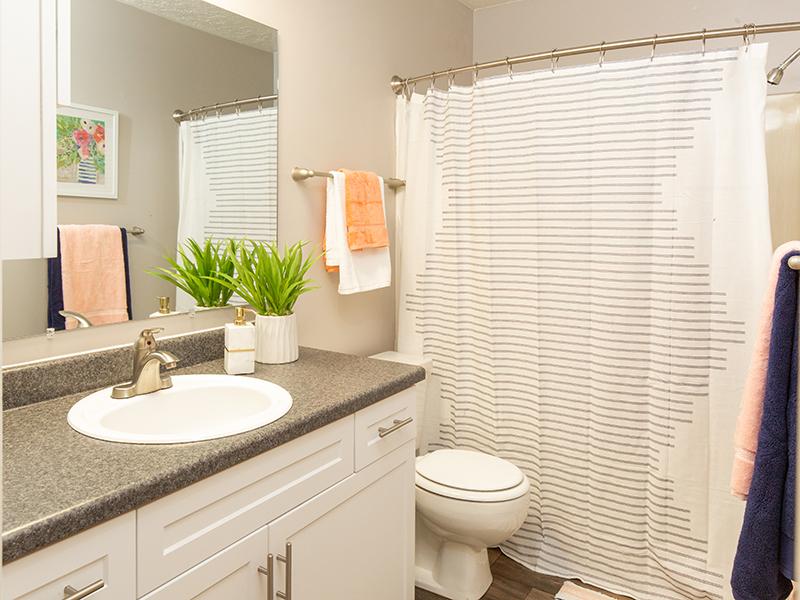Bathroom | Candlestick Lane