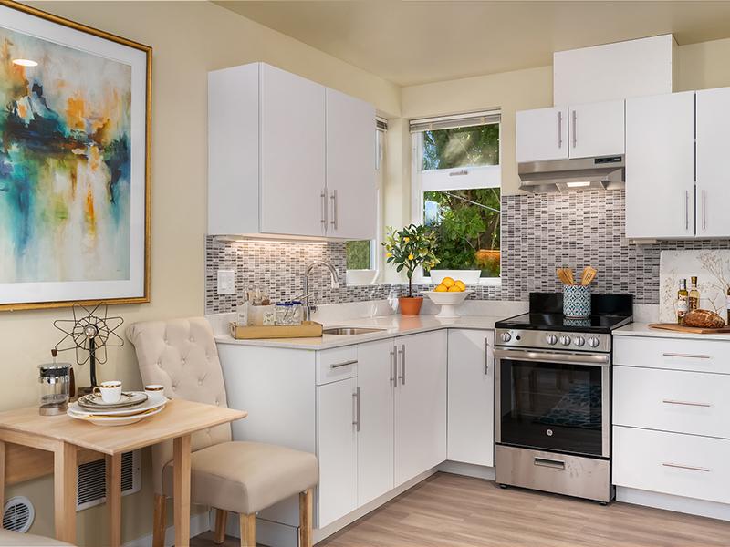 Model Kitchen | Cubix Northgate in Seattle, WA