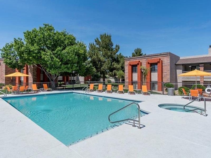 Swimming Pool | Aria on Mill