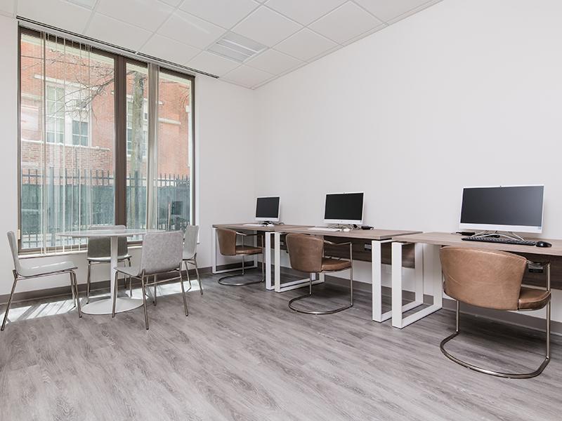 Business Center | Maple Pointe