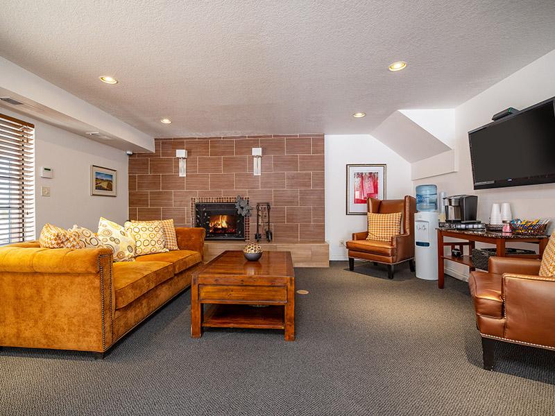 Clubhouse Interior | Northpointe Village Apartments