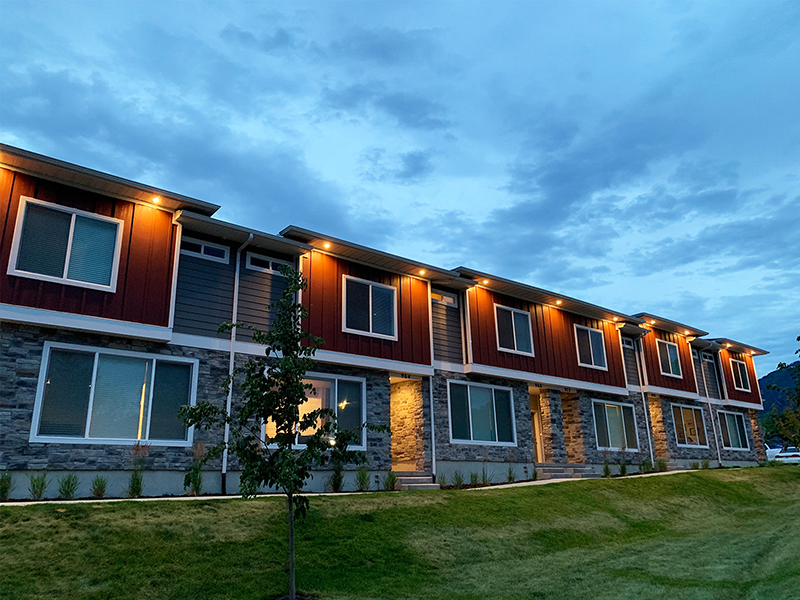 Nighttime Exterior | Diamond Ridge Townhomes in Draper, UT