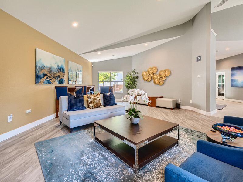 Clubhouse Lobby | Preserve at City Center Apartments in Aurora, CO