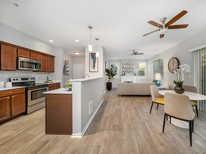 Living Area | The Outlook Apartments in Graham, WA