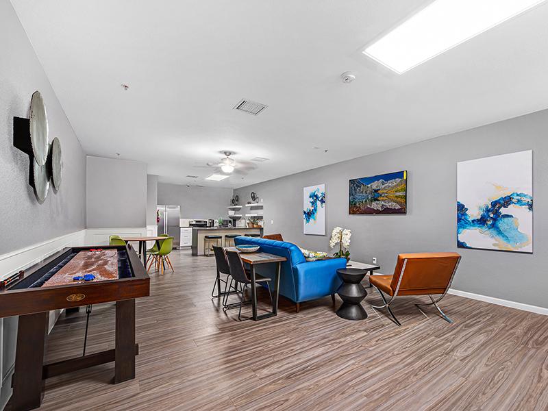 Clubhouse | The Incline Apartments