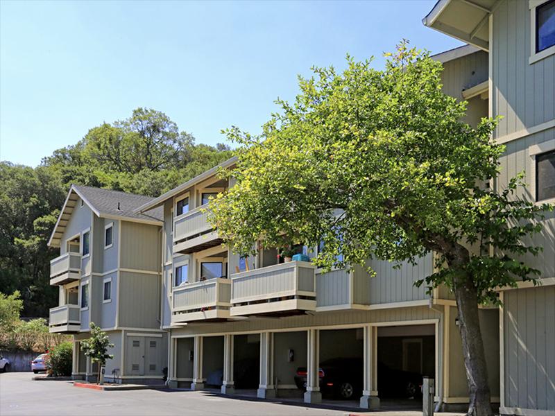 Building | McInnis Park Apartments in San Rafael