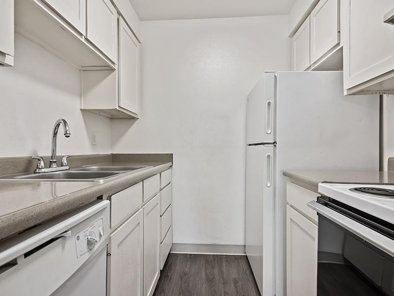 Kitchen Appliances | Cottonwood Creek Estates Apartments in Murray, UT