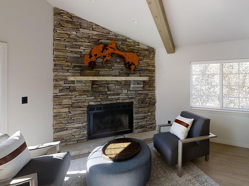 Lobby | Arbors of Sweetgrass