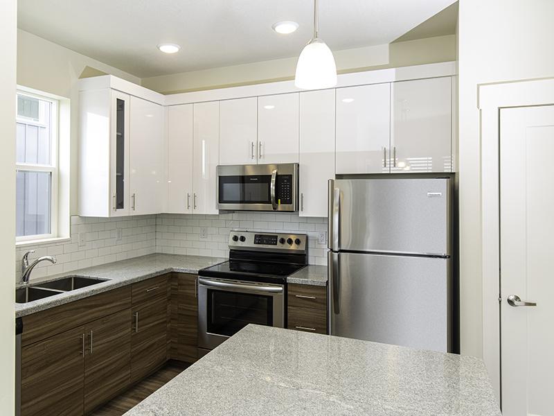 Kitchen | North Metro Town Homes