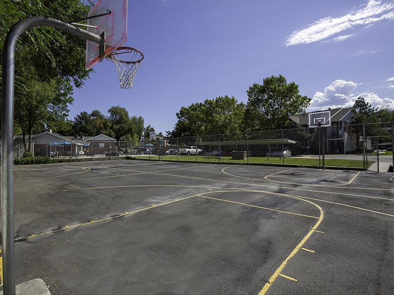 Candlestick Lane Apartments in UT