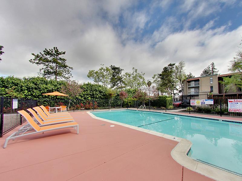 Pool | Sunset Pines Apartments in Concord, CA