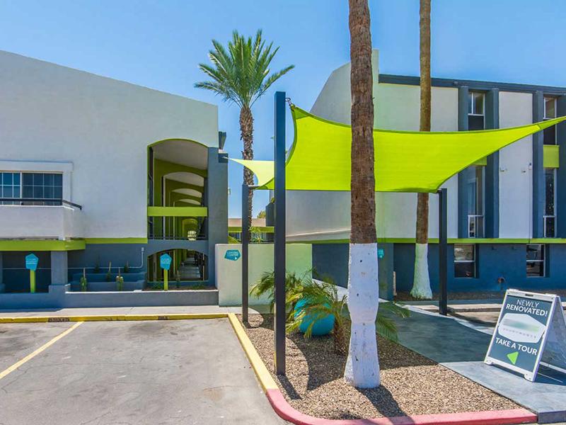 Building | Portola Biltmore Apartments
