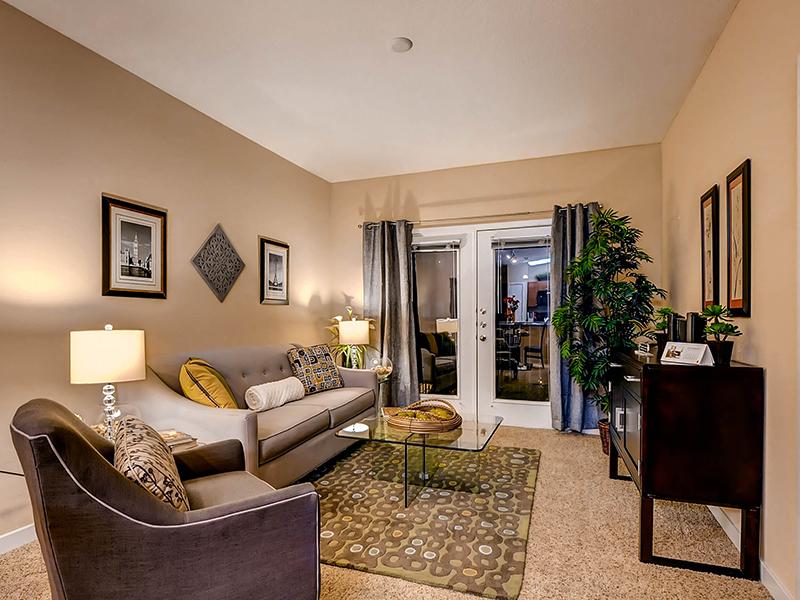 Lincoln Place Apartments in Loveland, CO 80537 Market