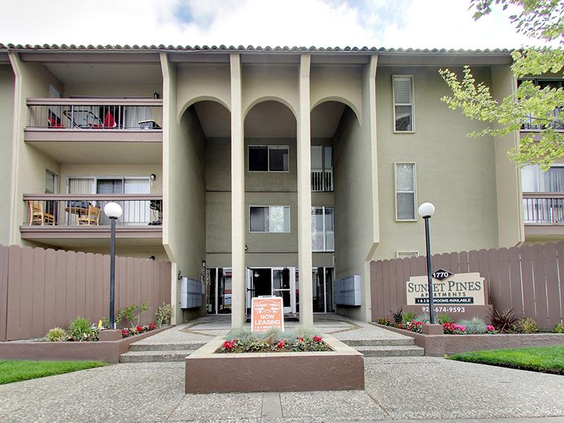 Building Entrance | Sunset Pines Apartments