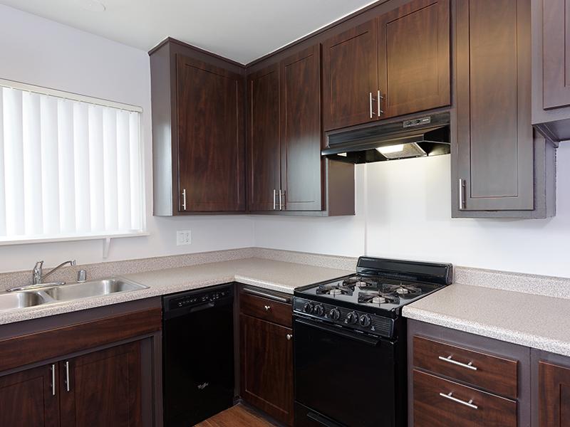 Kitchen | Burbank Apartments