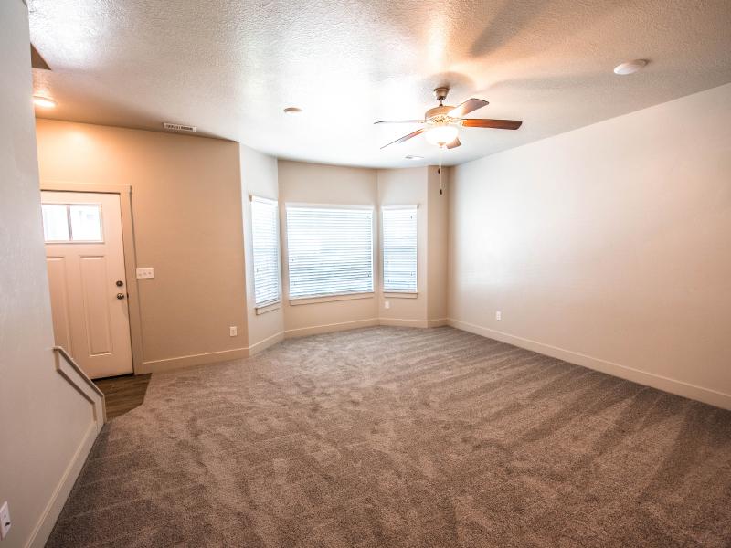 Living Area | Greyhawk Townhomes