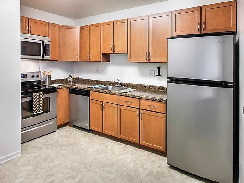 Cypress Place Apartments in Elk Grove Village, IL 60007